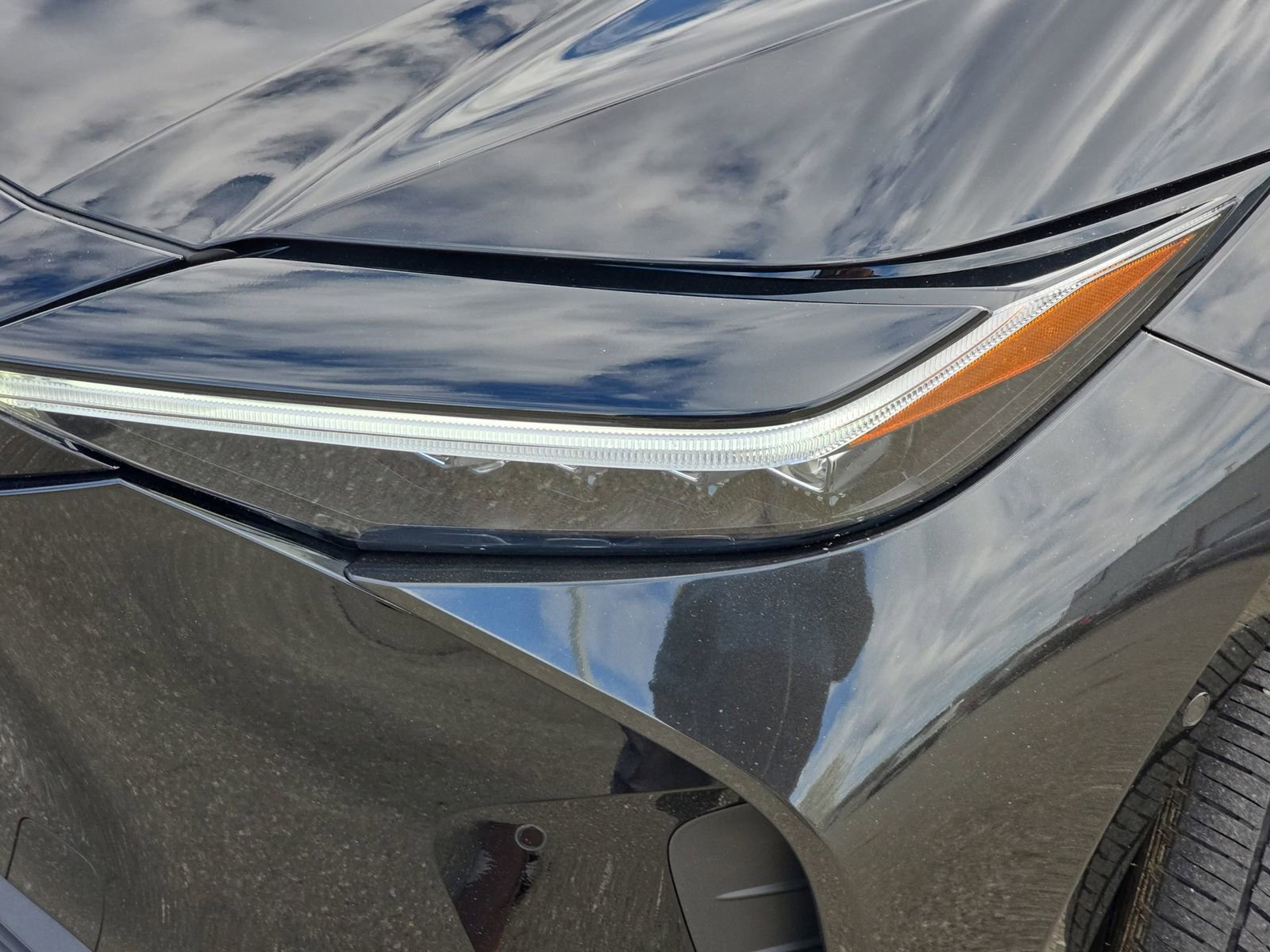 Used 2025 Toyota bZ4X FWD w/ Weather Package image 37