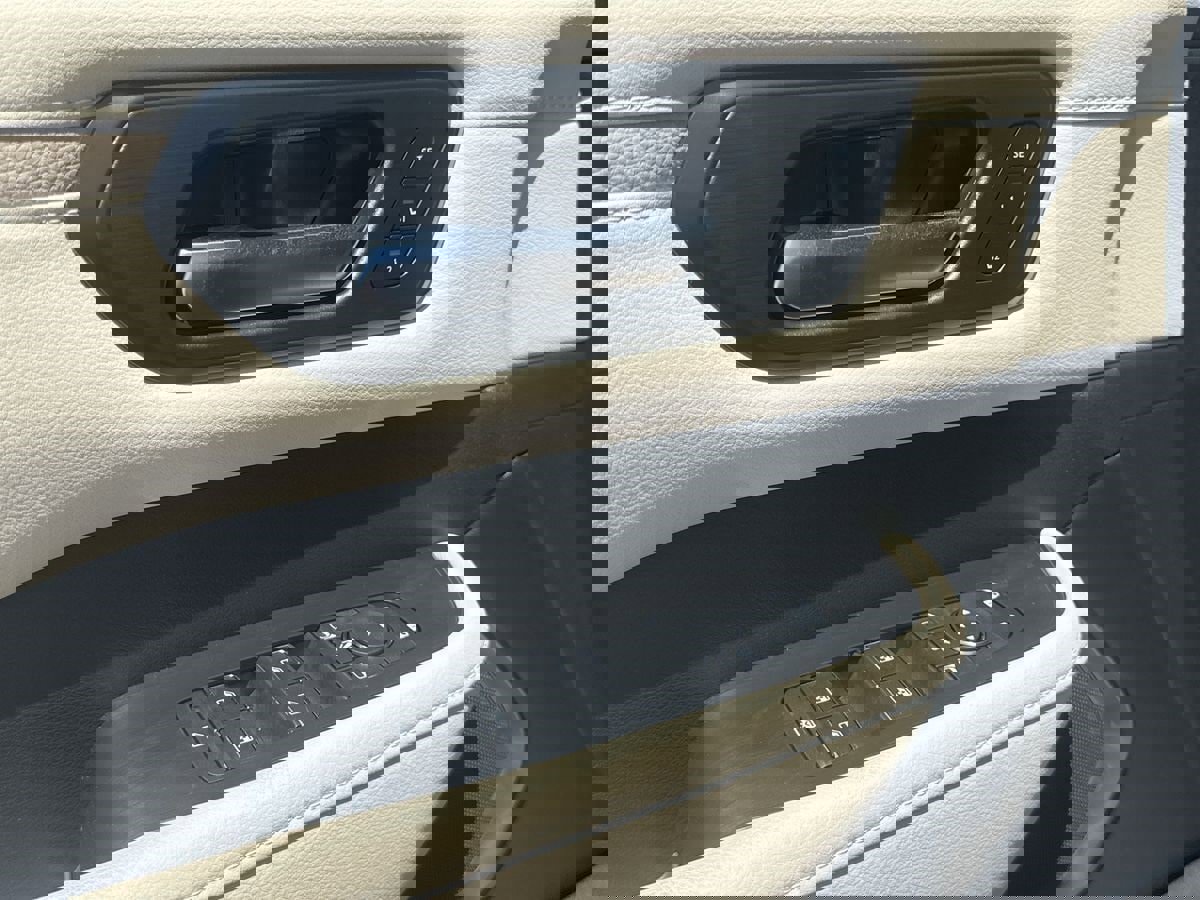 New 2026 Nissan Armada Platinum Reserve image 20