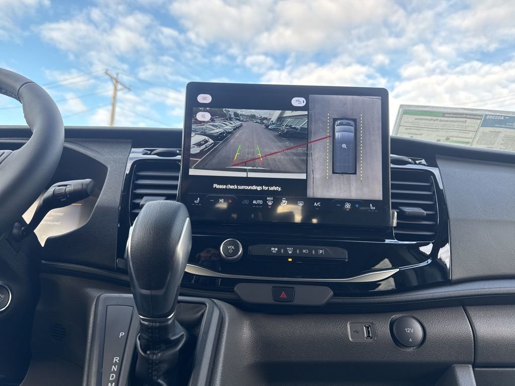 New 2026 Ford Transit 350 XLT image 19