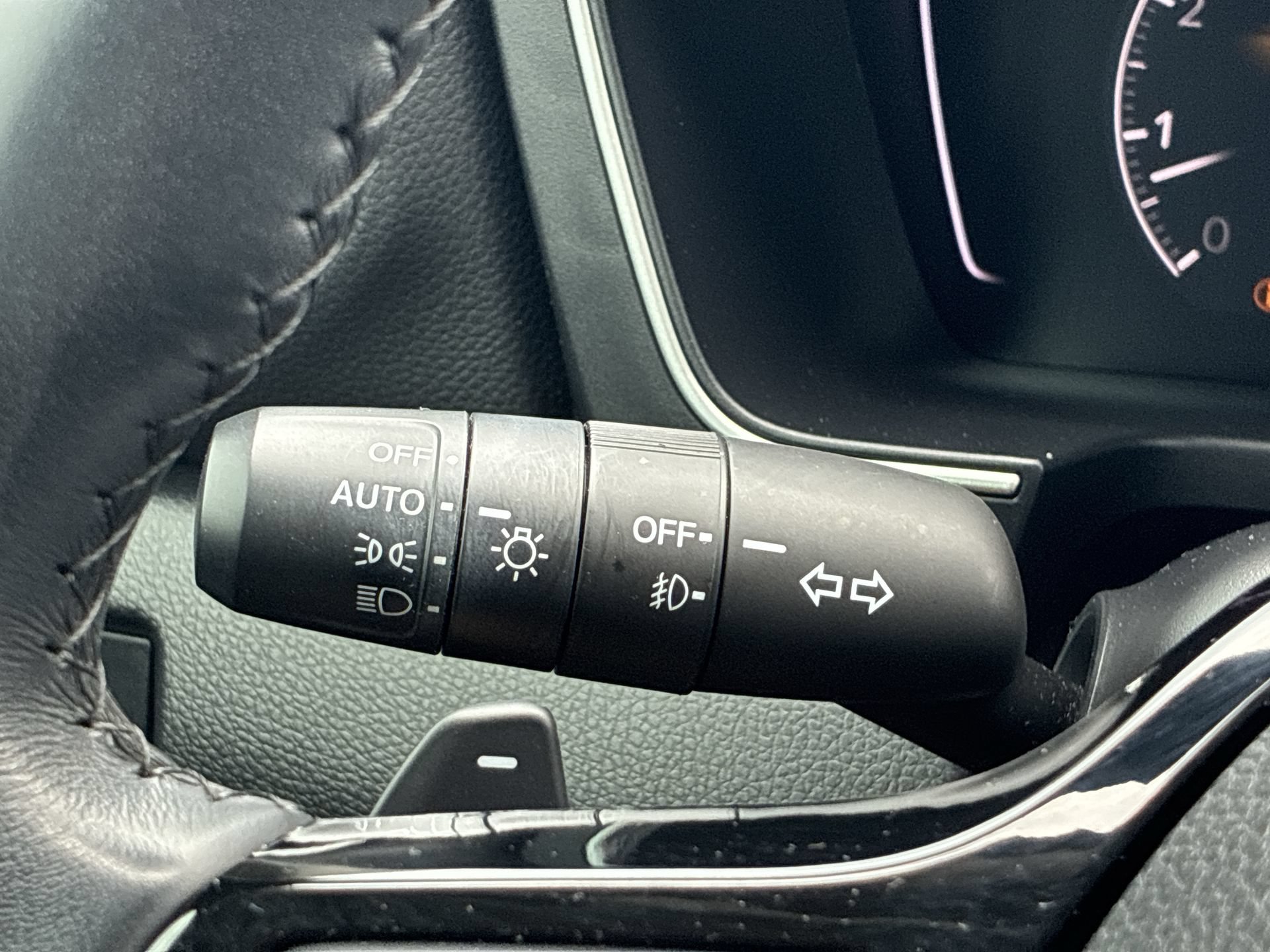 Certified 2025 Honda Pilot EX-L image 27
