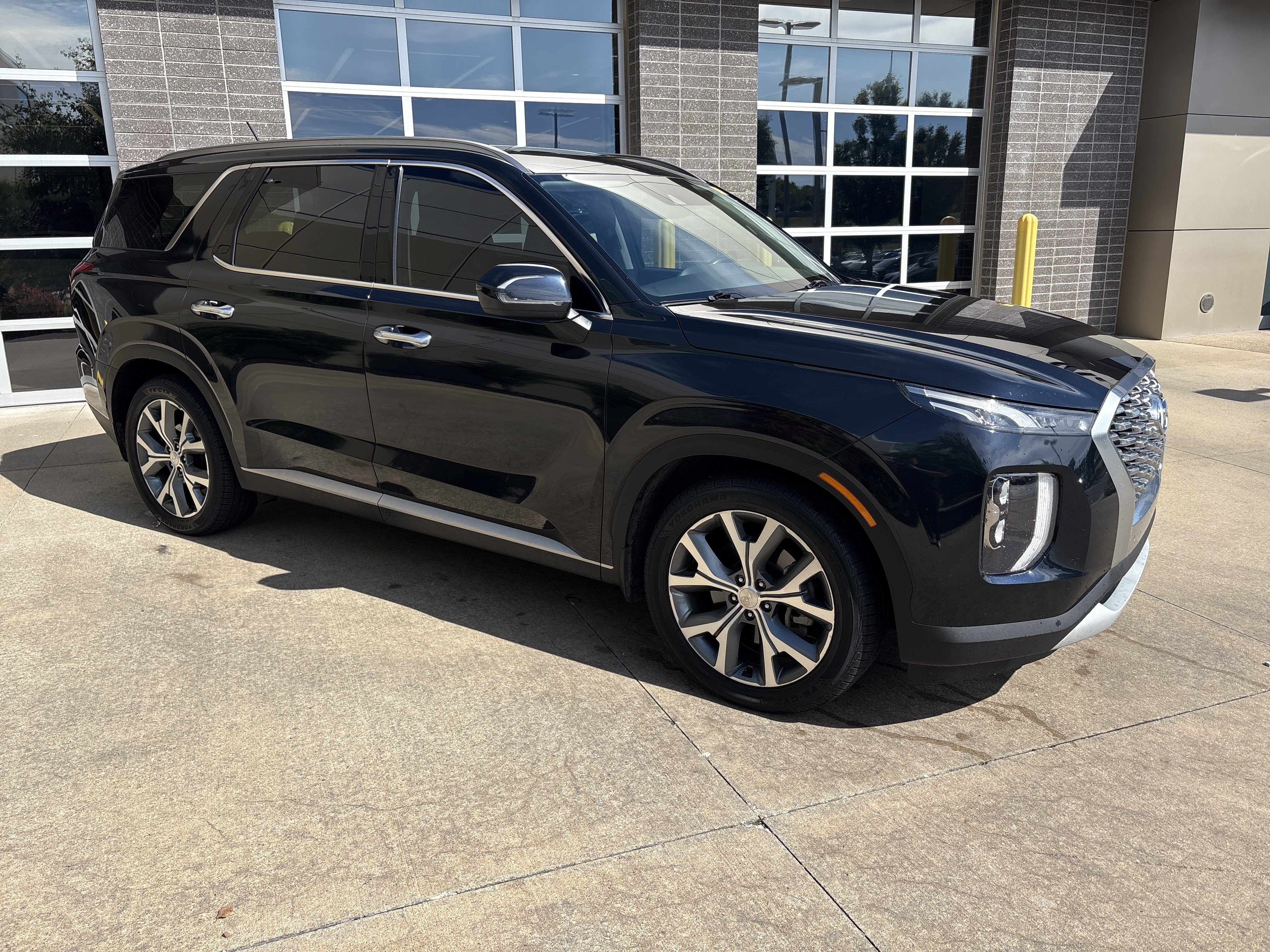 Used 2020 Hyundai Palisade SEL w/ Premium Package FWD image 21