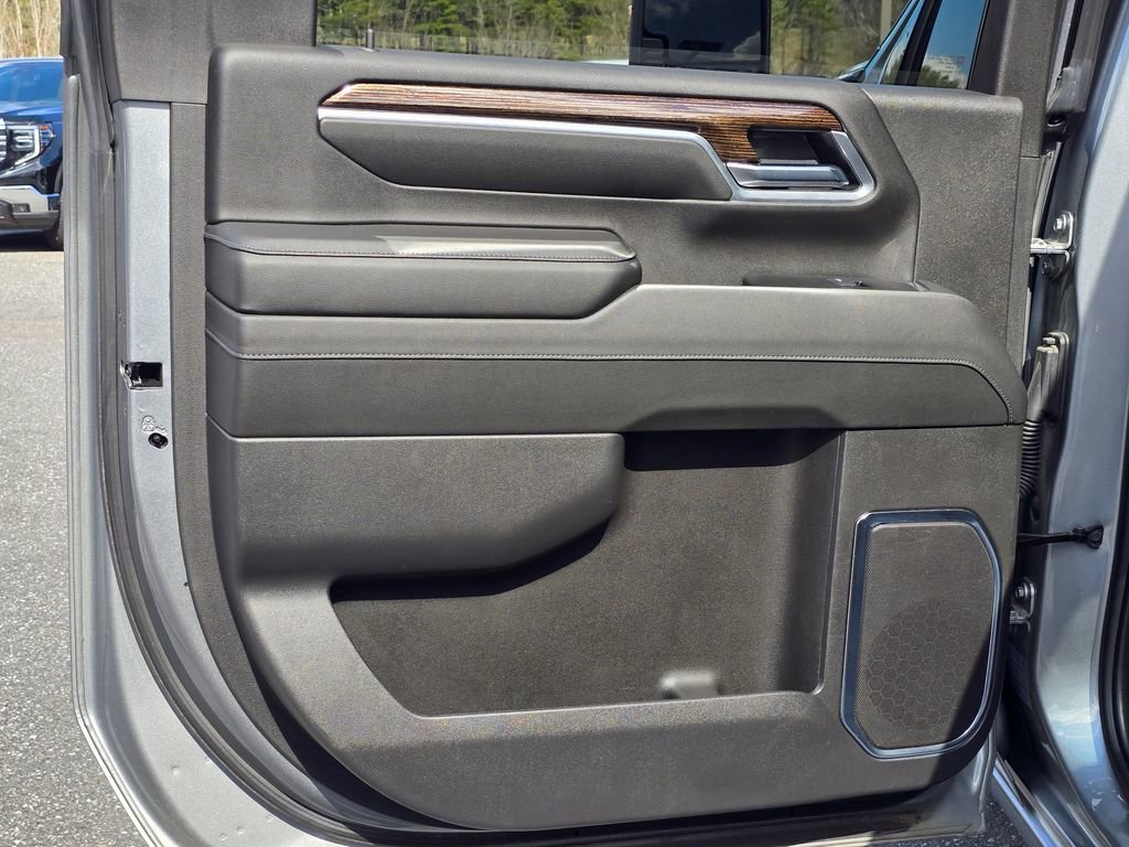 Certified 2025 GMC Sierra 3500 SLE w/ SLE Value Package image 47