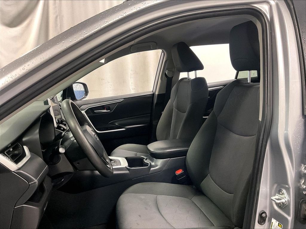 Certified 2025 Toyota RAV4 XLE AWD/4WD image 10
