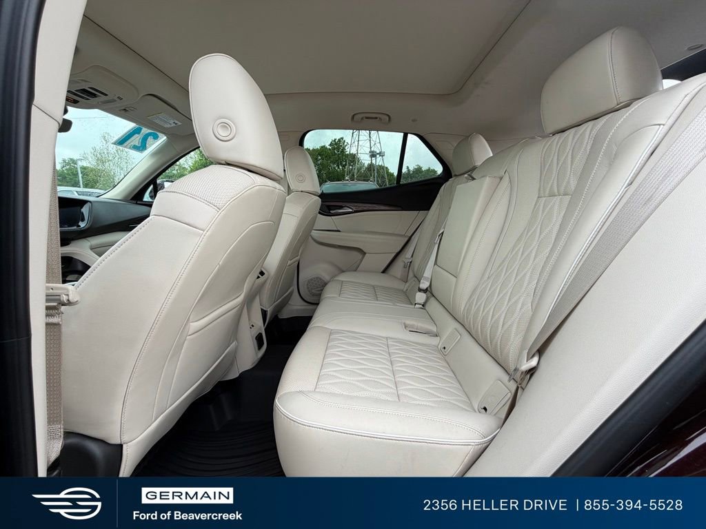 Used 2021 Buick Envision Avenir w/ Technology Package II AWD/4WD image 27