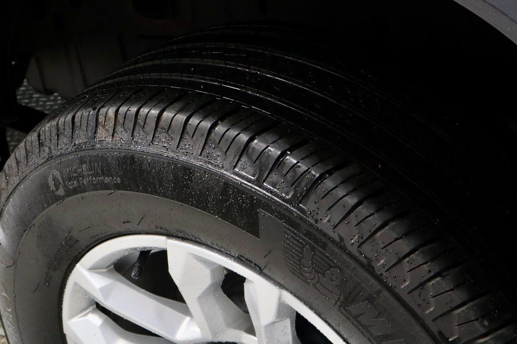 Used 2023 Chevrolet Silverado 1500 LT image 19