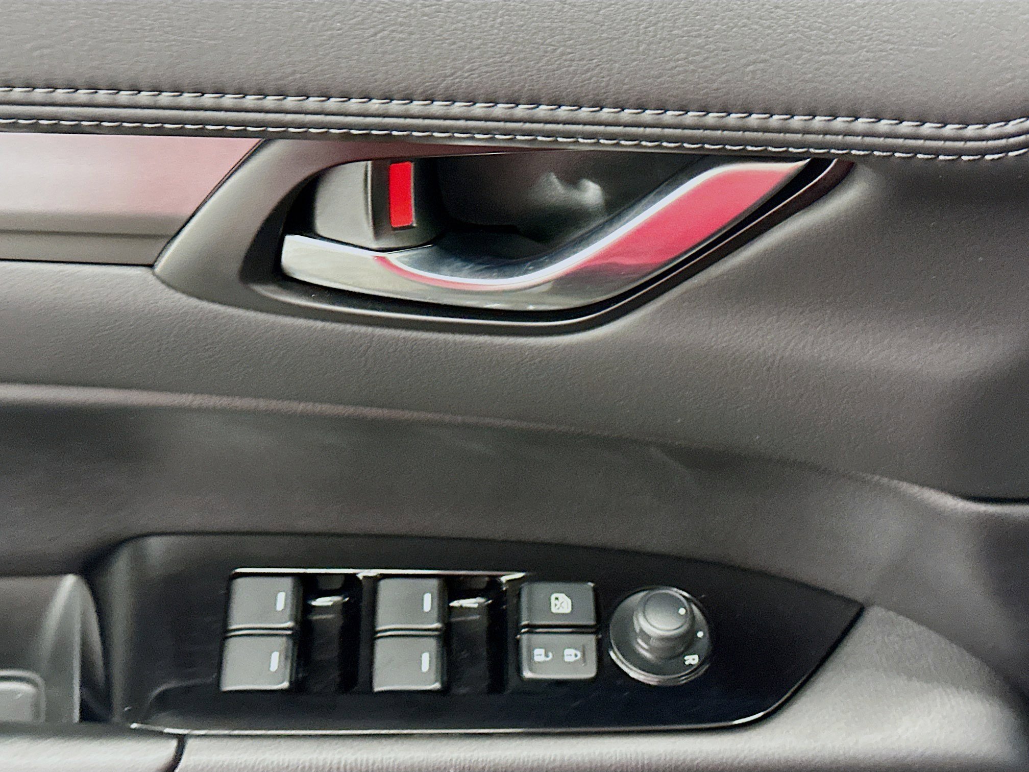 Used 2025 MAZDA CX-5 AWD 2.5 S w/ Select Package image 15