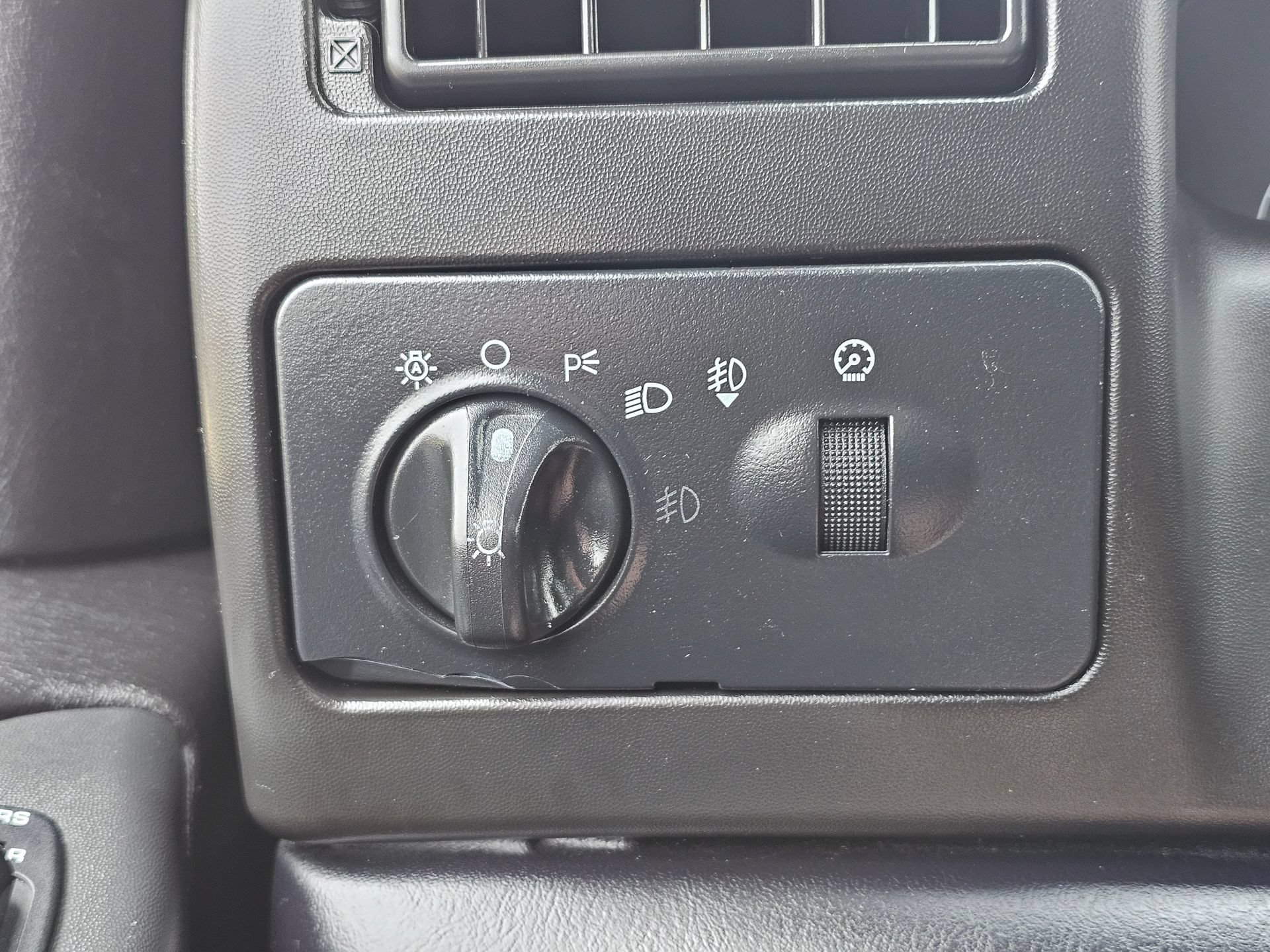 Used 2004 Ford F250 Harley-Davidson AWD/4WD image 47
