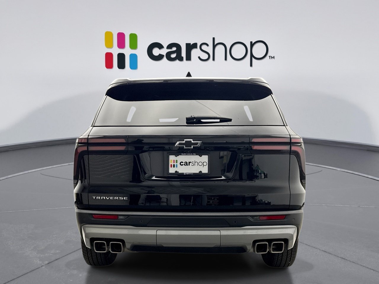 Used 2025 Chevrolet Traverse LT w/ Driver Confidence Package FWD image 4