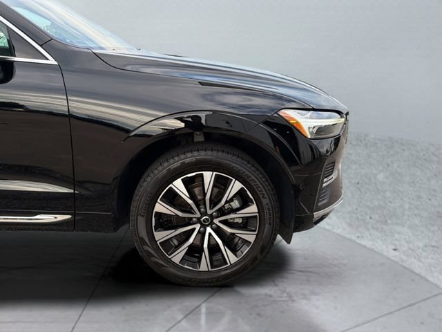 Used 2023 Volvo XC60 B5 Plus FWD image 33