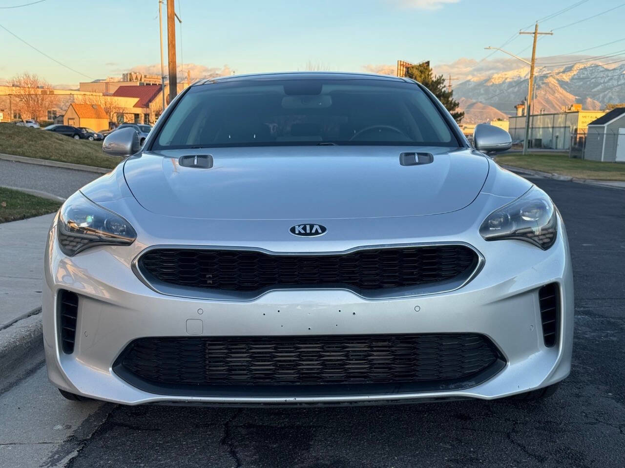 Used 2018 Kia Stinger Premium image 8
