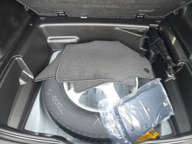 New 2026 Jeep Grand Cherokee Laredo image 31