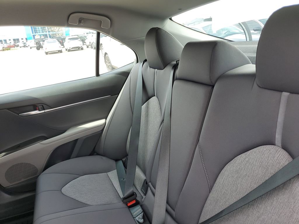 Used 2024 Toyota Camry LE w/ Convenience Package image 28