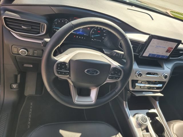 Certified 2024 Ford Explorer XLT w/ Equipment Group 202A AWD/4WD image 31