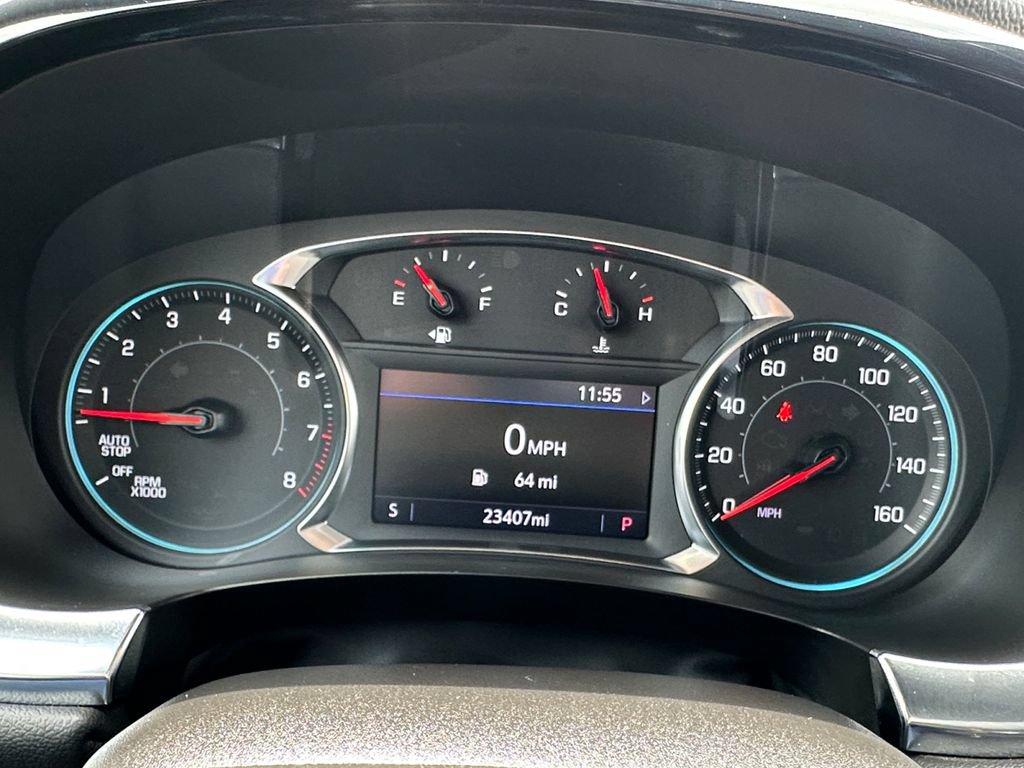 Used 2023 Chevrolet Traverse LT FWD image 18