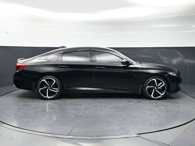Used 2022 Honda Accord Sport image 4