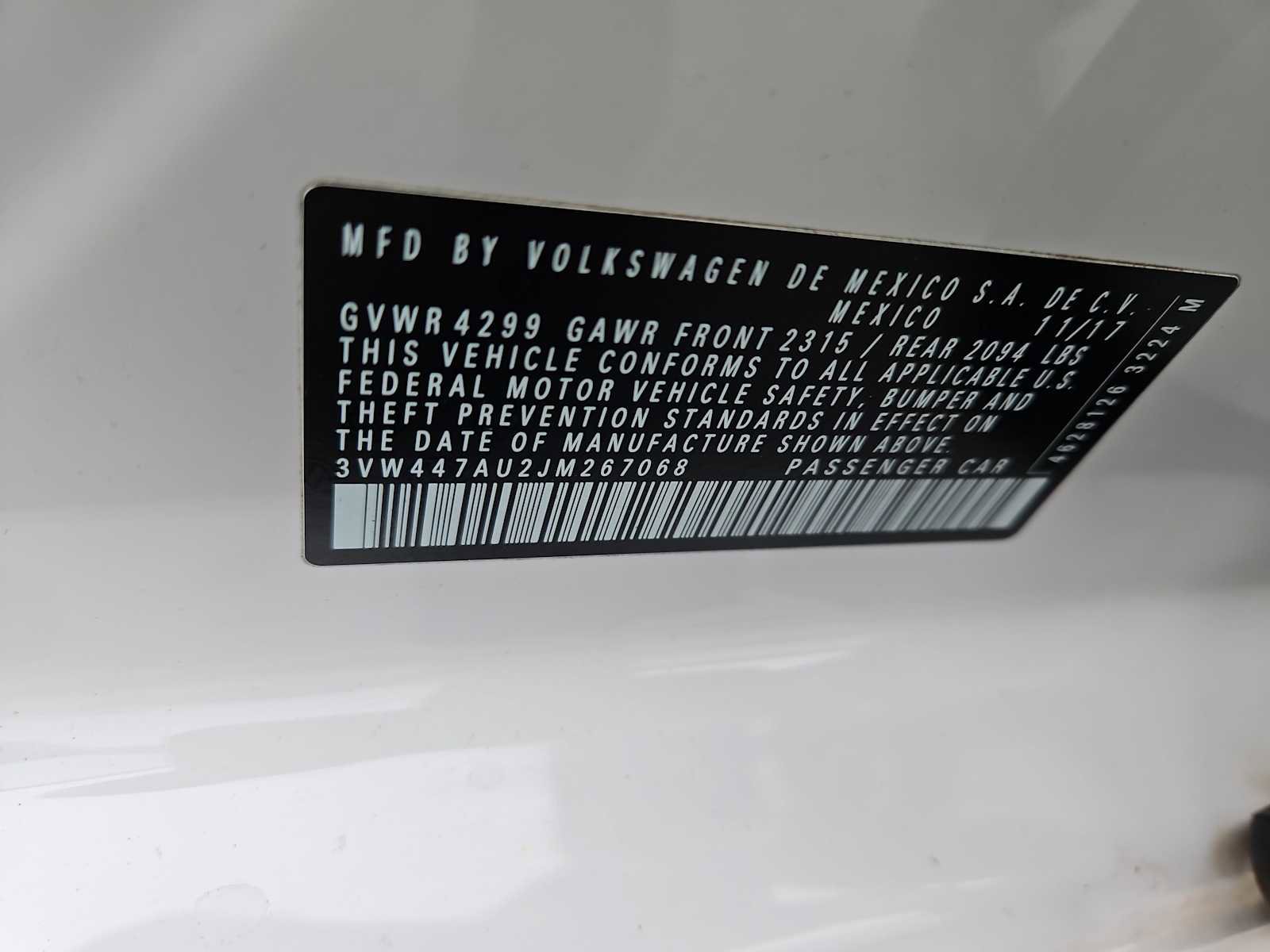 Used 2018 Volkswagen GTI SE w/ SE Leather Package image 33