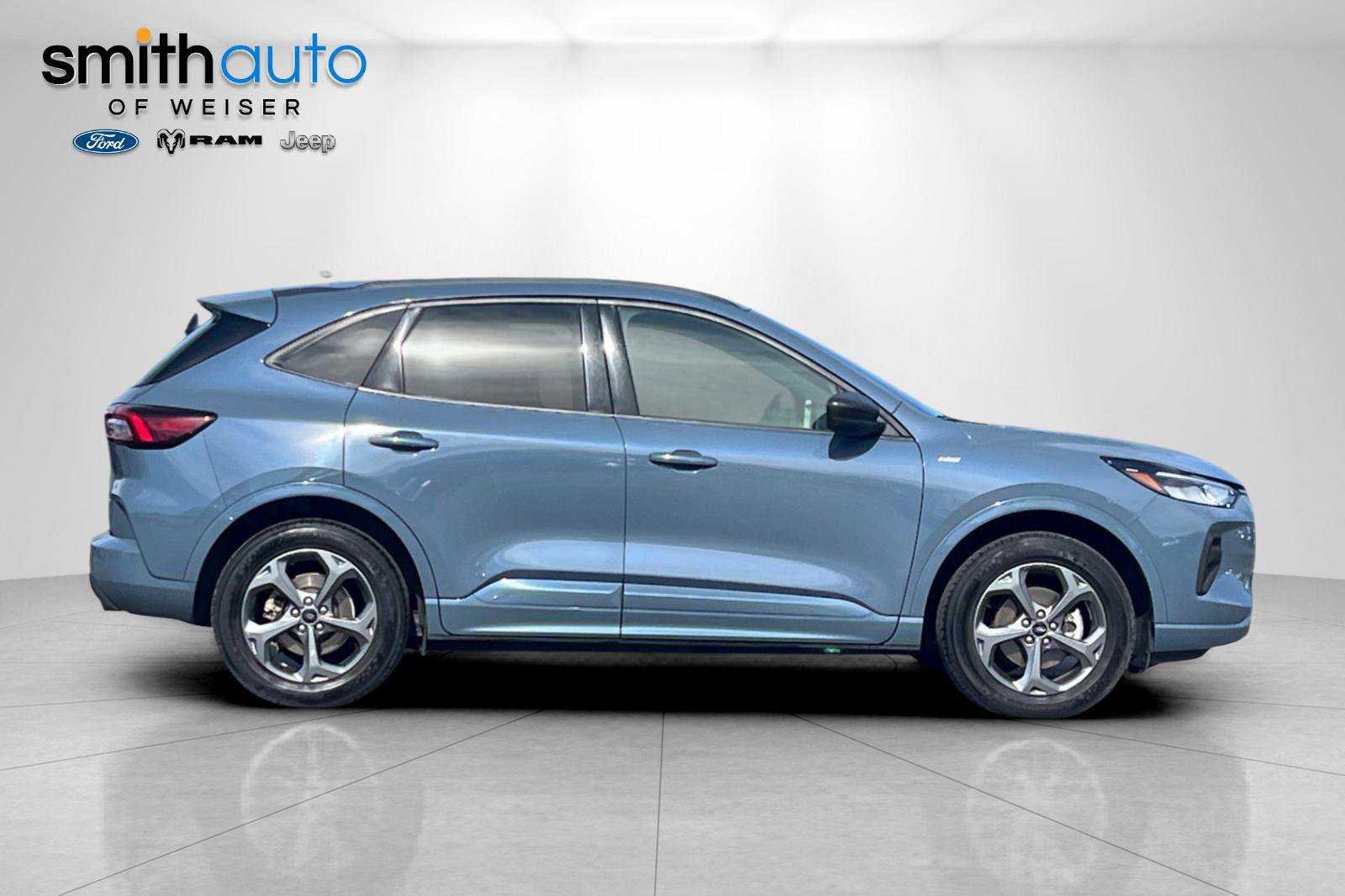 Used 2024 Ford Escape ST-Line AWD/4WD image 3