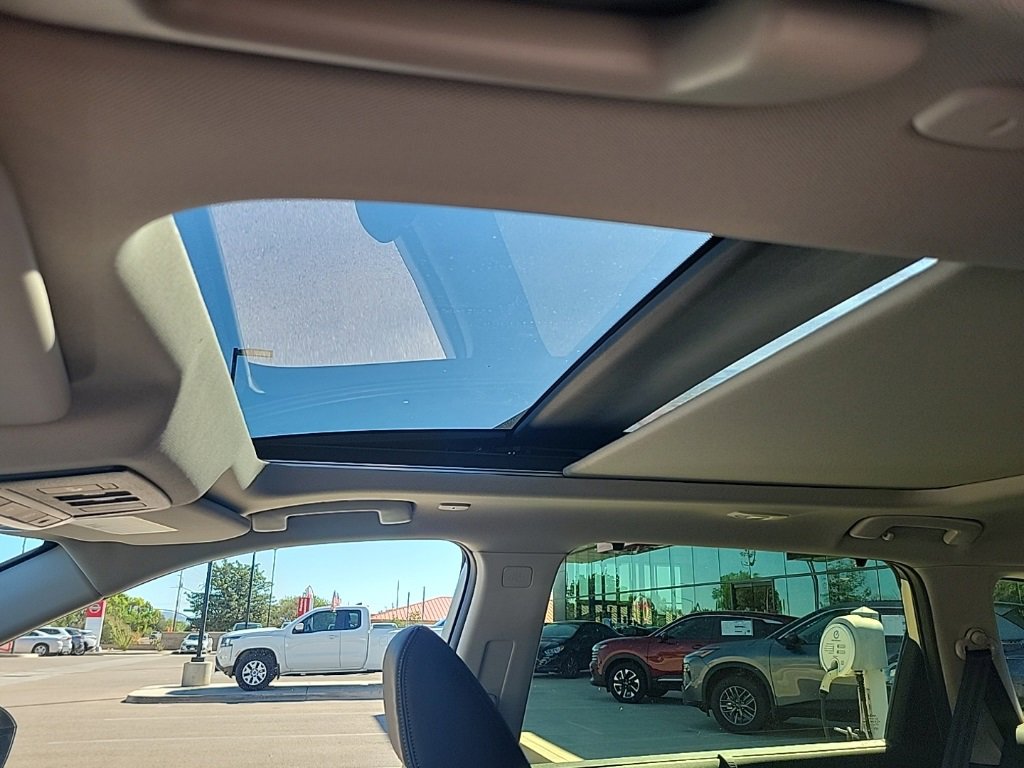 New 2026 Nissan Rogue SV image 33