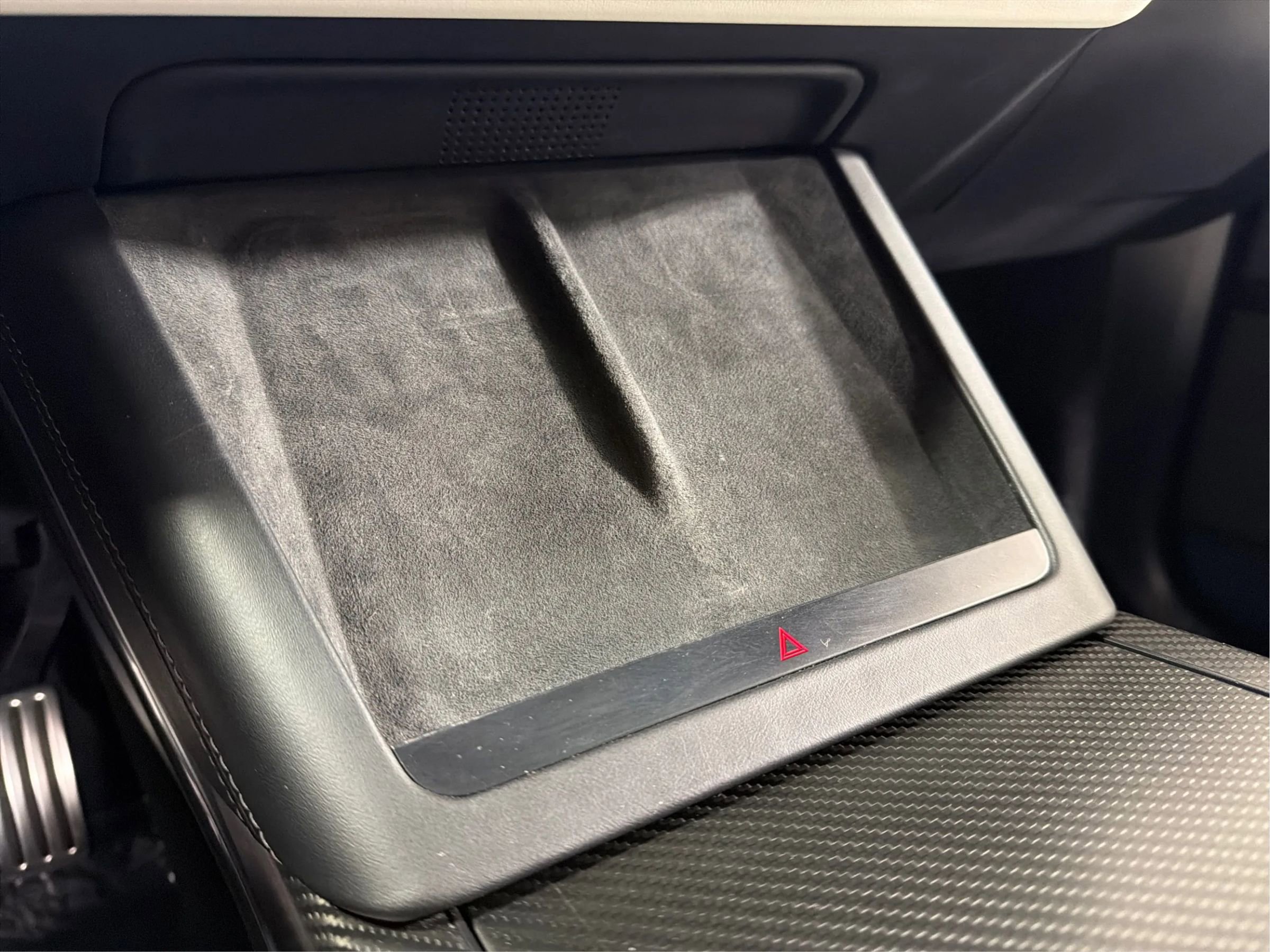 Used 2022 Tesla Model X Plaid image 38