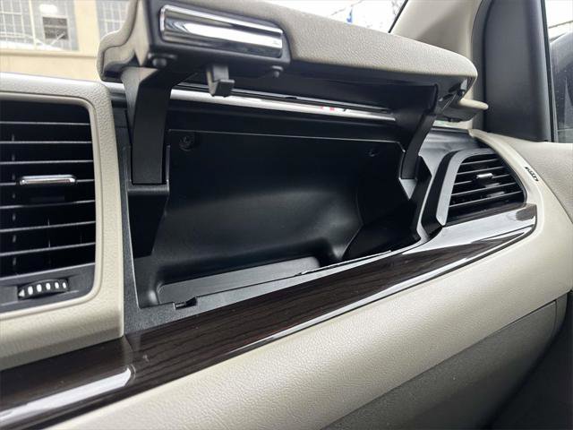 Used 2019 Toyota Sienna XLE image 27