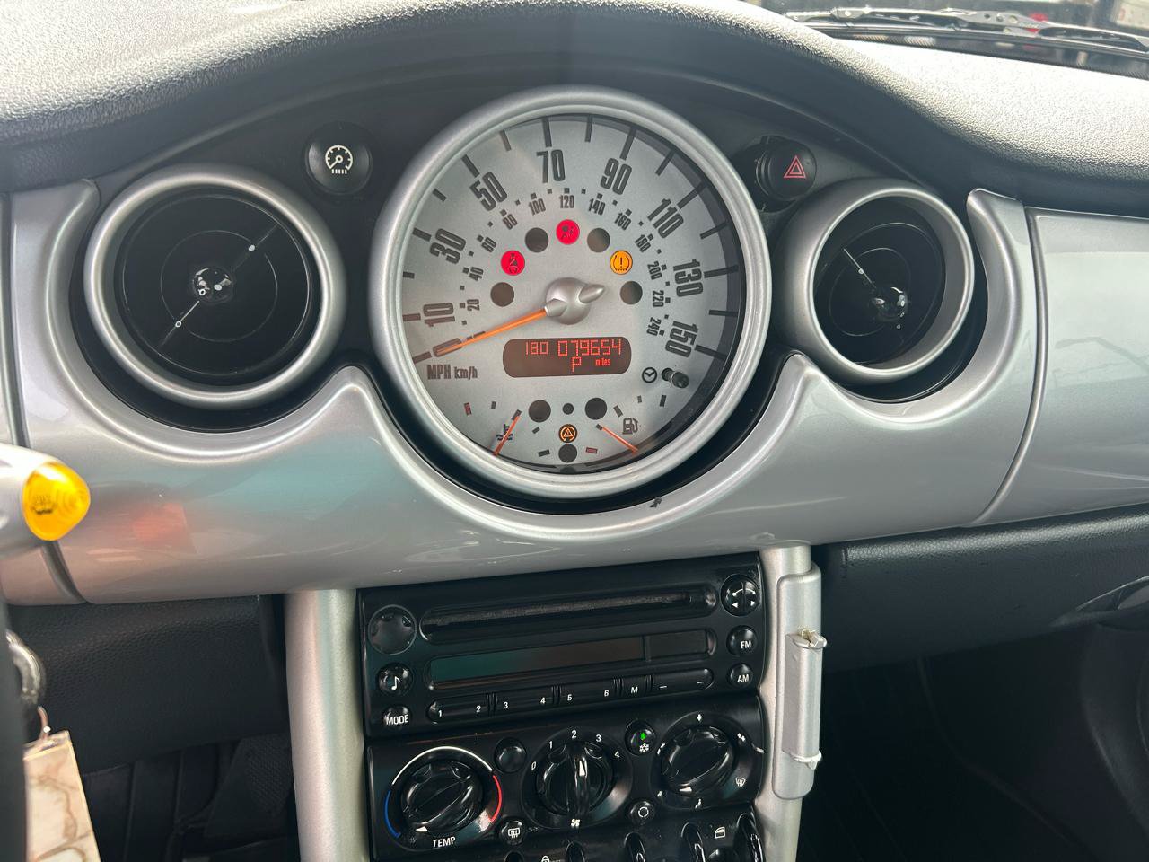 Used 2008 MINI Cooper Convertible FWD image 13