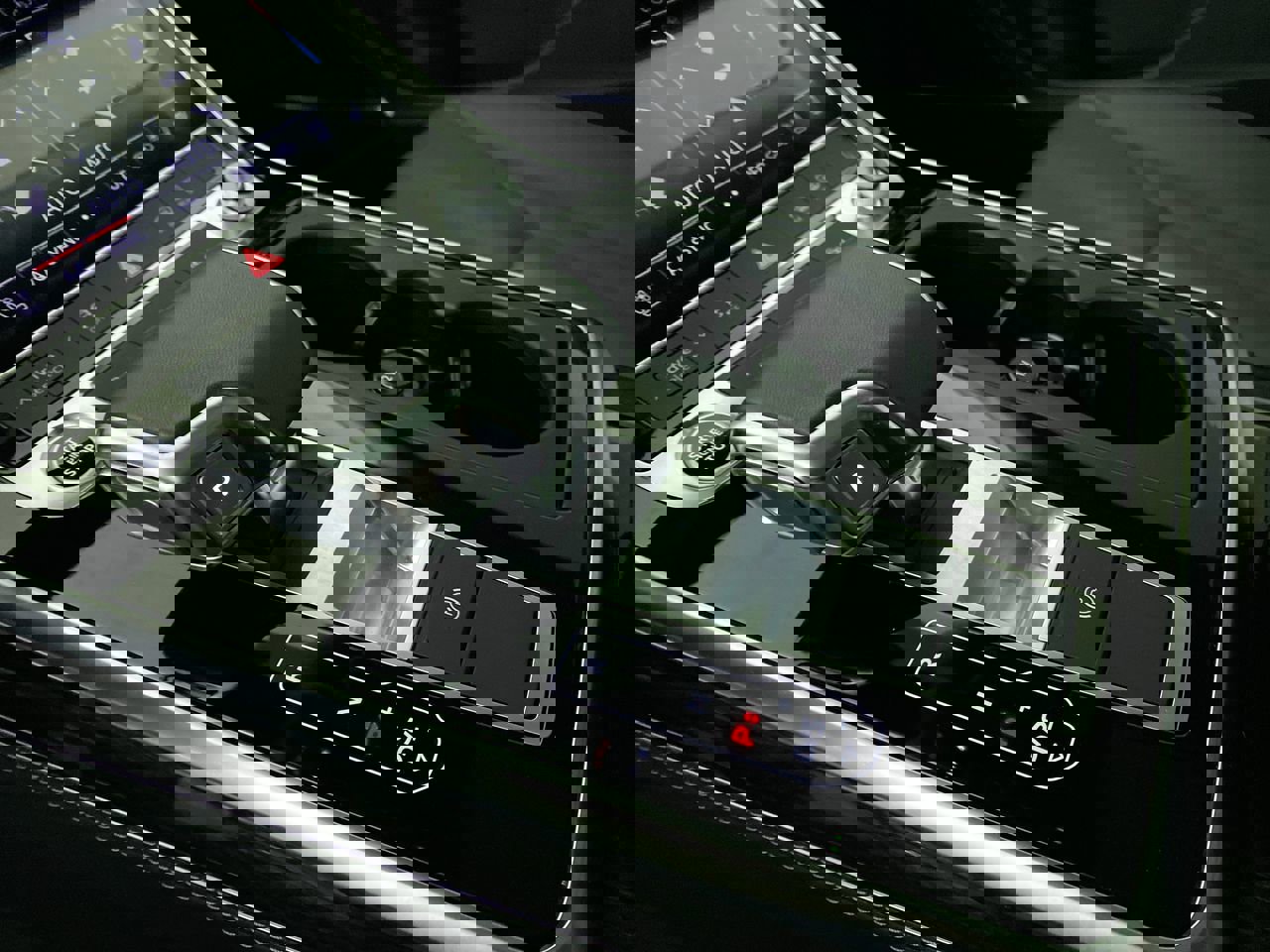 Used 2025 Audi Q8 Premium Plus w/ Premium Plus Package image 17