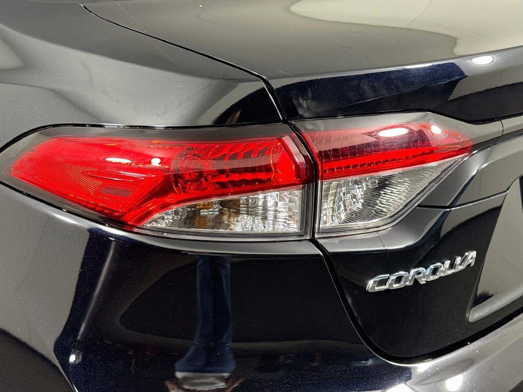 Used 2024 Toyota Corolla LE FWD image 34