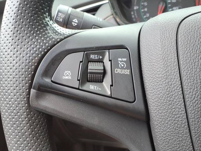 Used 2019 Chevrolet Trax LT w/ LPO, Protection Package AWD/4WD image 16