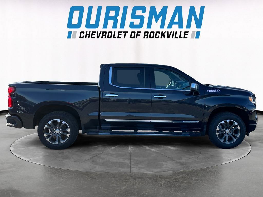 Used 2024 Chevrolet Silverado 1500 High Country AWD/4WD image 7