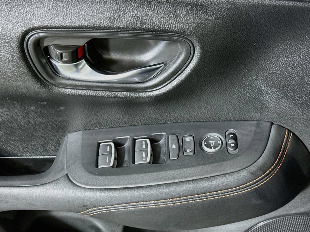 Used 2024 Honda HR-V Sport image 22
