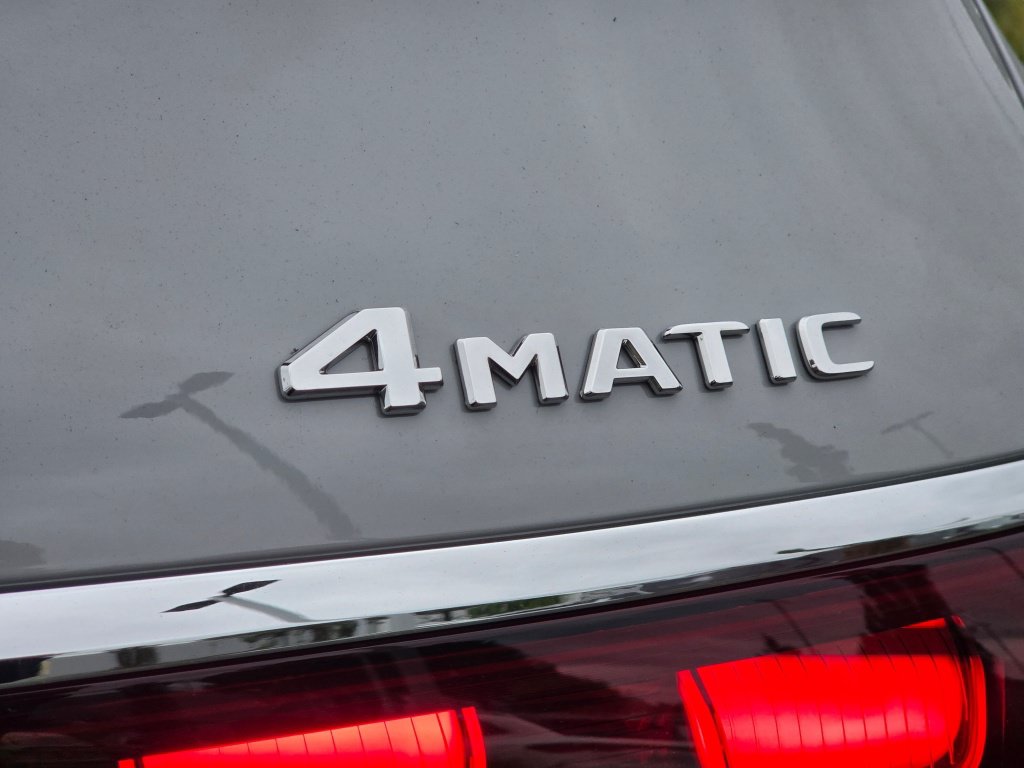 New 2026 Mercedes-Benz GLS 450 4MATIC image 35