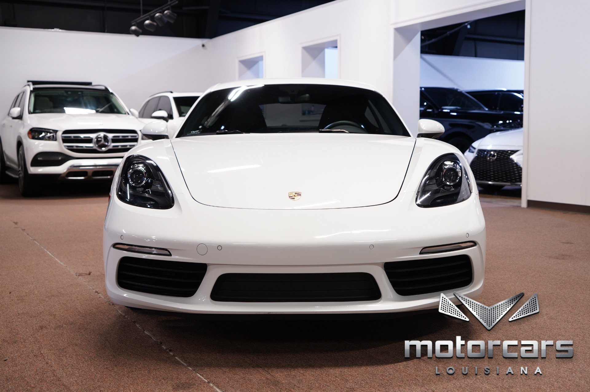 Used 2019 Porsche 718 Cayman RWD image 2