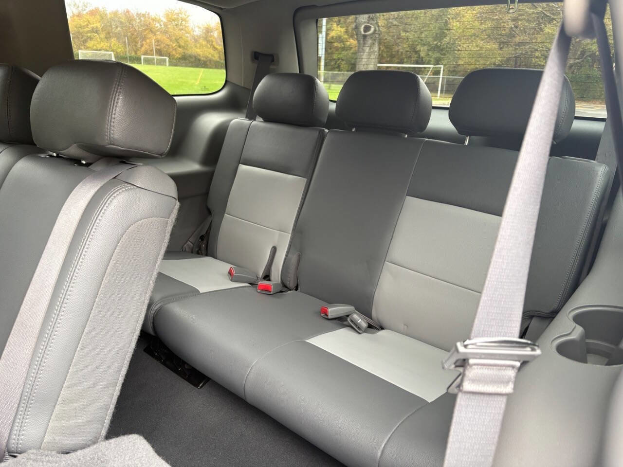 Used 2008 Chrysler Aspen Limited image 18