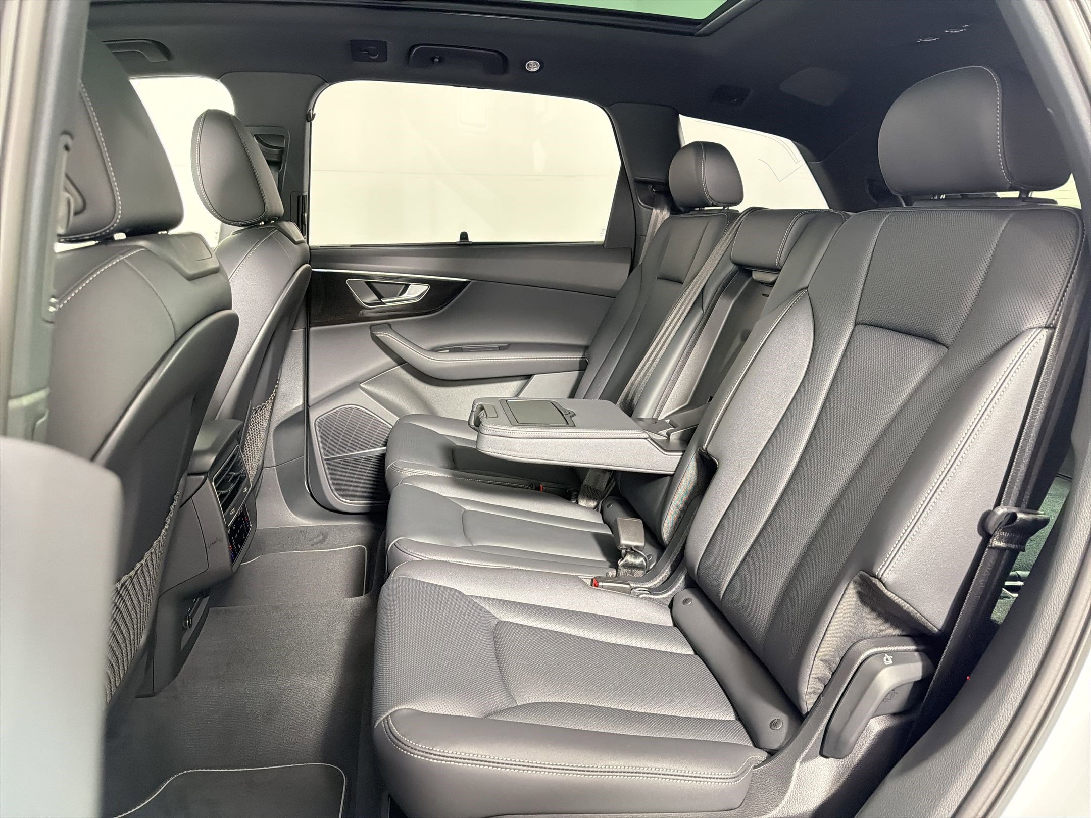 New 2026 Audi Q7 Premium Plus image 13
