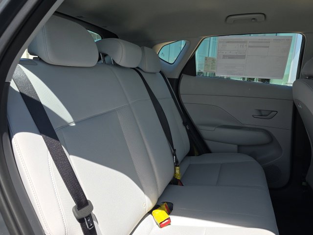 New 2027 Hyundai Kona SE FWD image 8