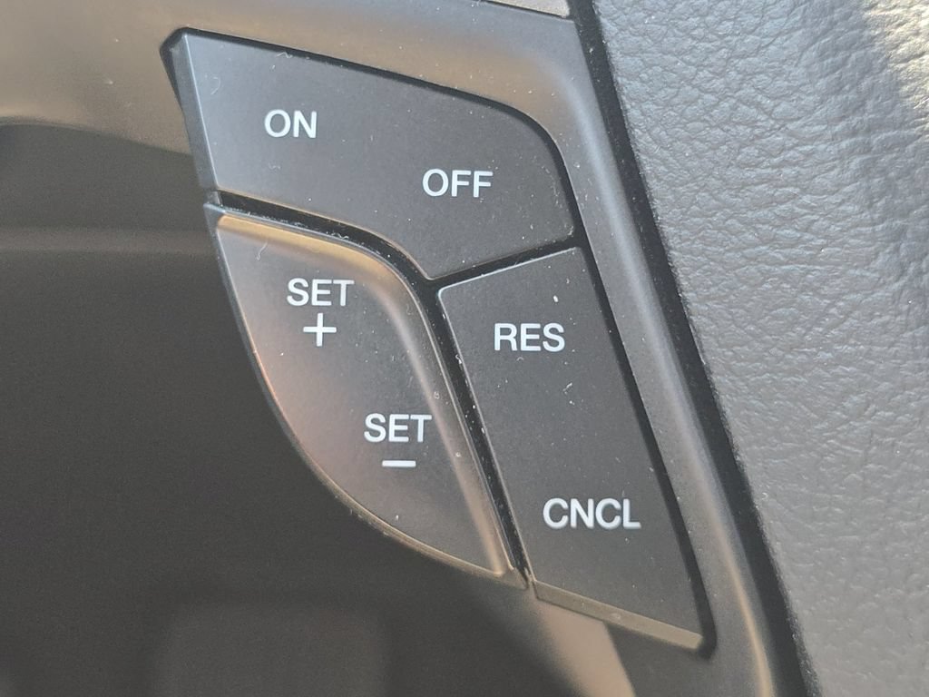 Used 2018 Ford Fusion S FWD image 29