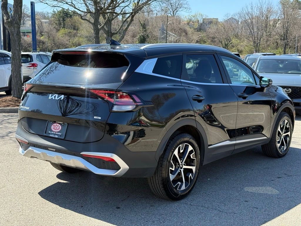 Used 2023 Kia Sportage EX image 8