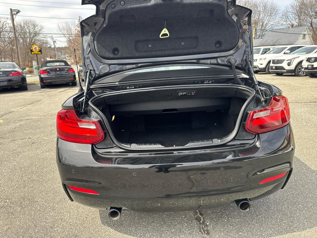 Used 2016 BMW M235i xDrive Convertible image 31