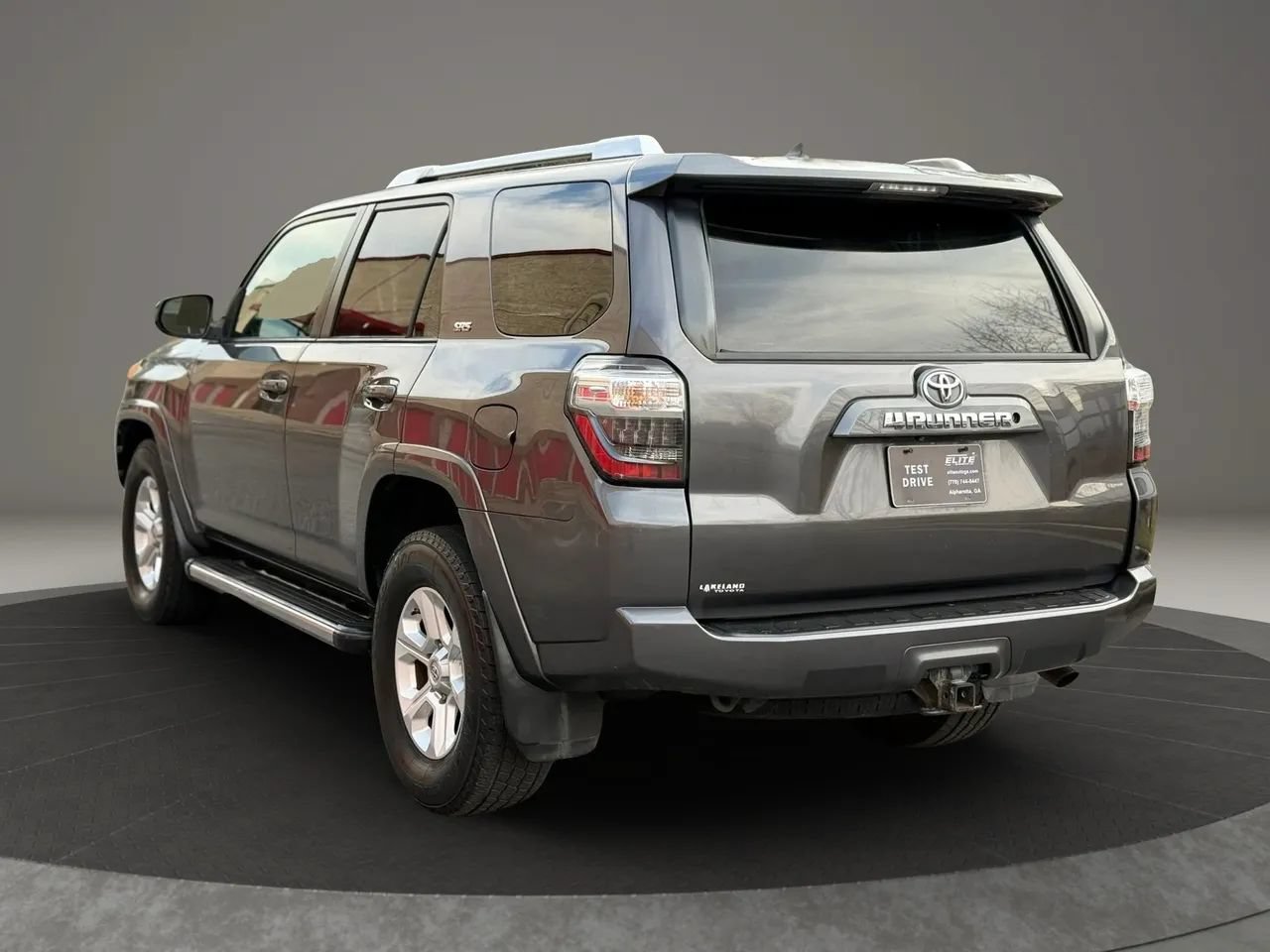 Used 2015 Toyota 4Runner SR5 RWD image 6