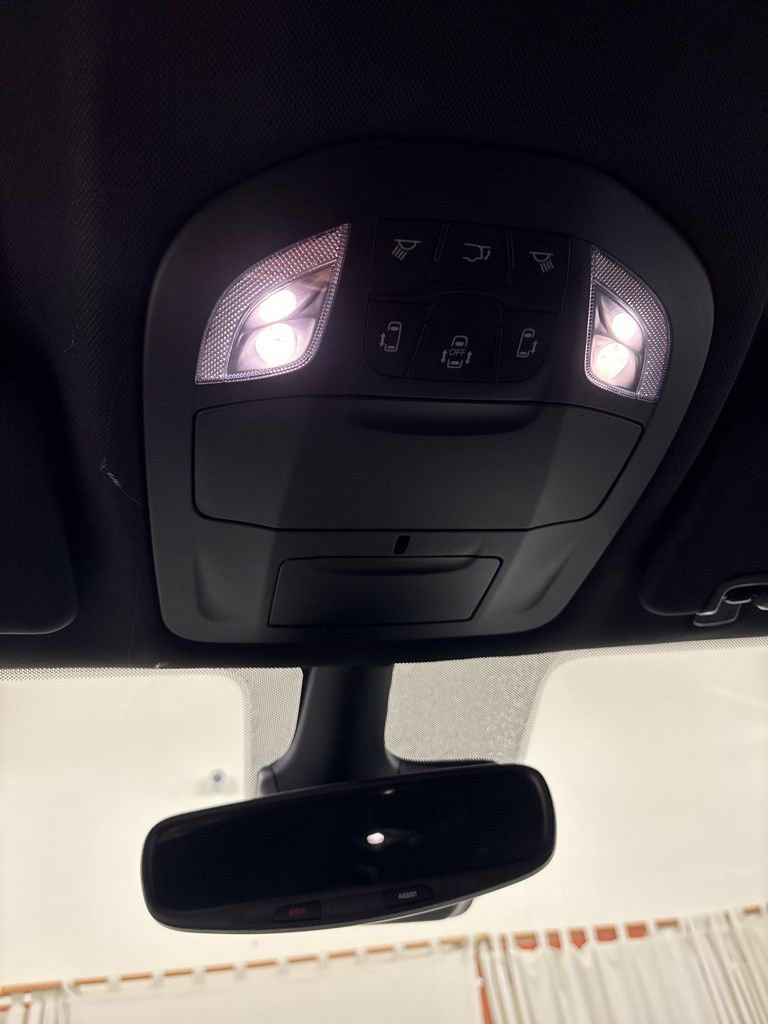 New 2026 Chrysler Pacifica Select FWD image 13