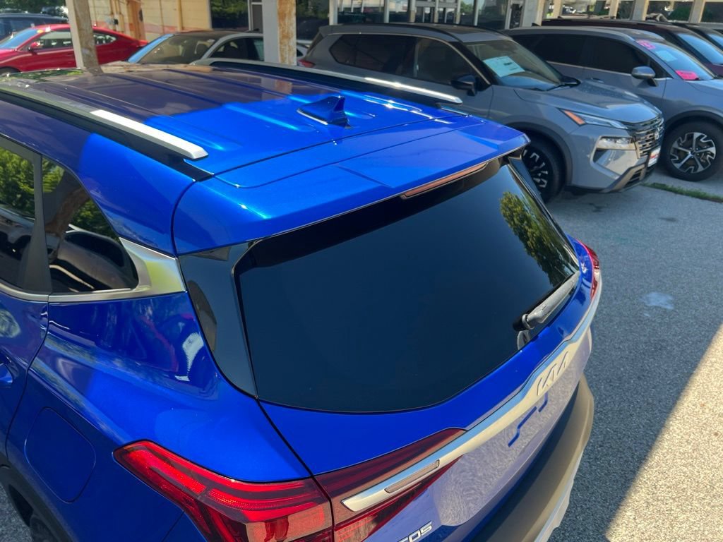 Certified 2023 Kia Seltos S w/ Navigation Package FWD image 35