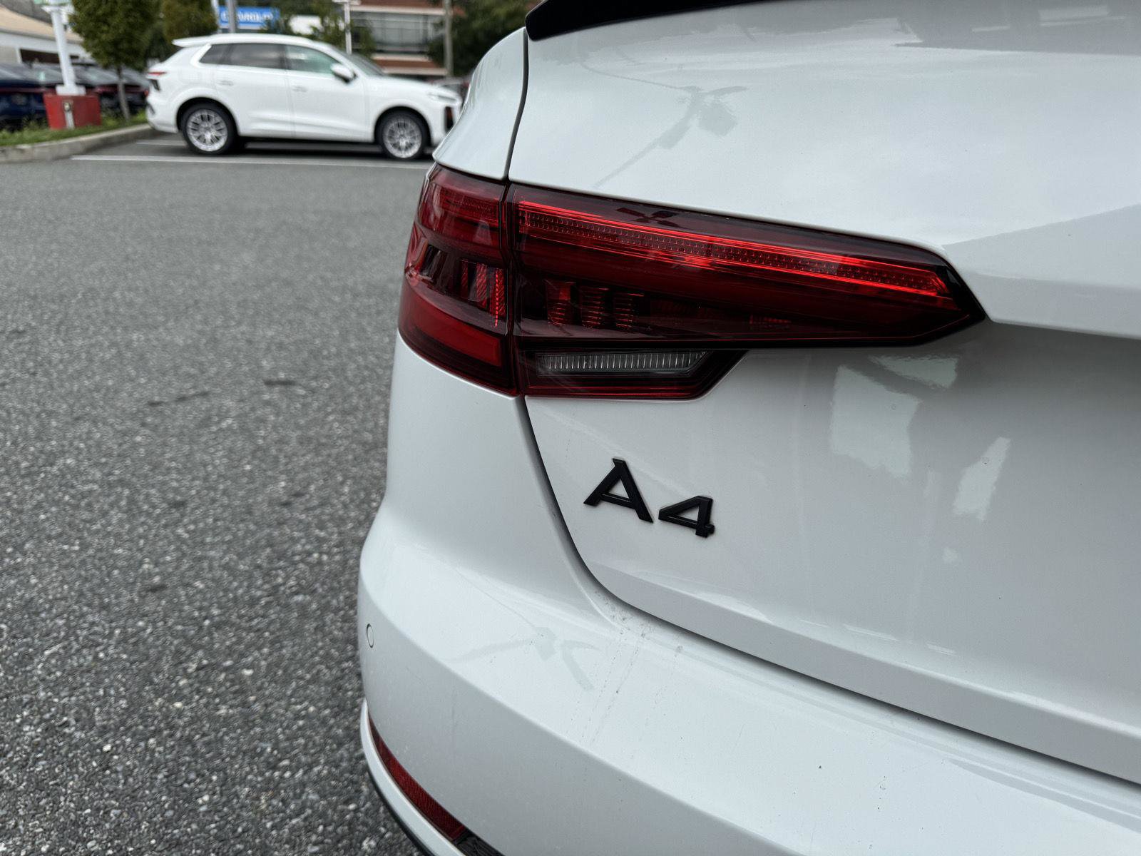 Used 2017 Audi A4 2.0T Premium Plus AWD/4WD image 10