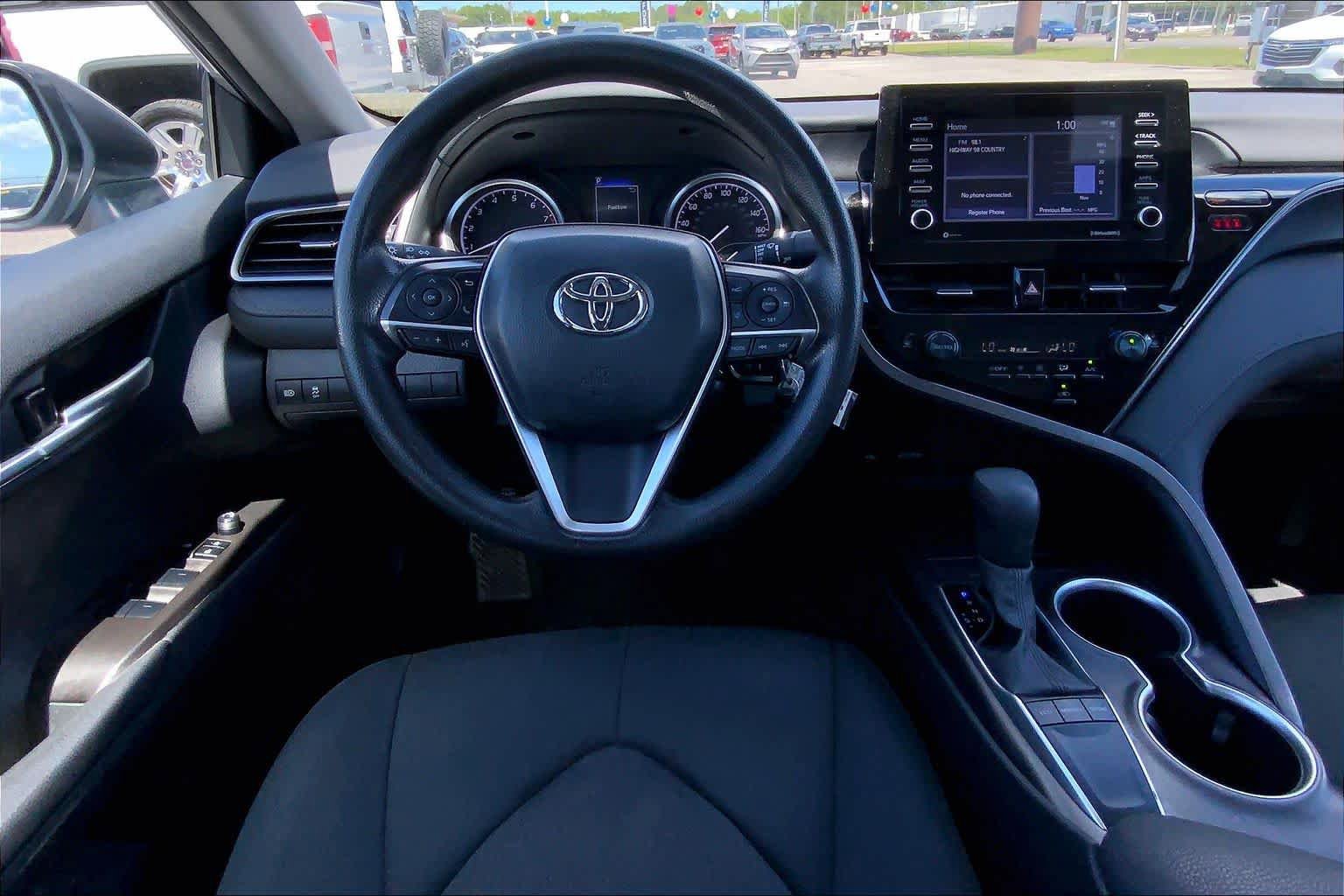 Used 2024 Toyota Camry LE FWD image 6