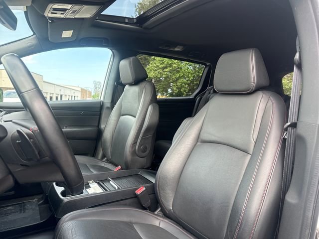 Certified 2023 Honda Odyssey Sport image 12