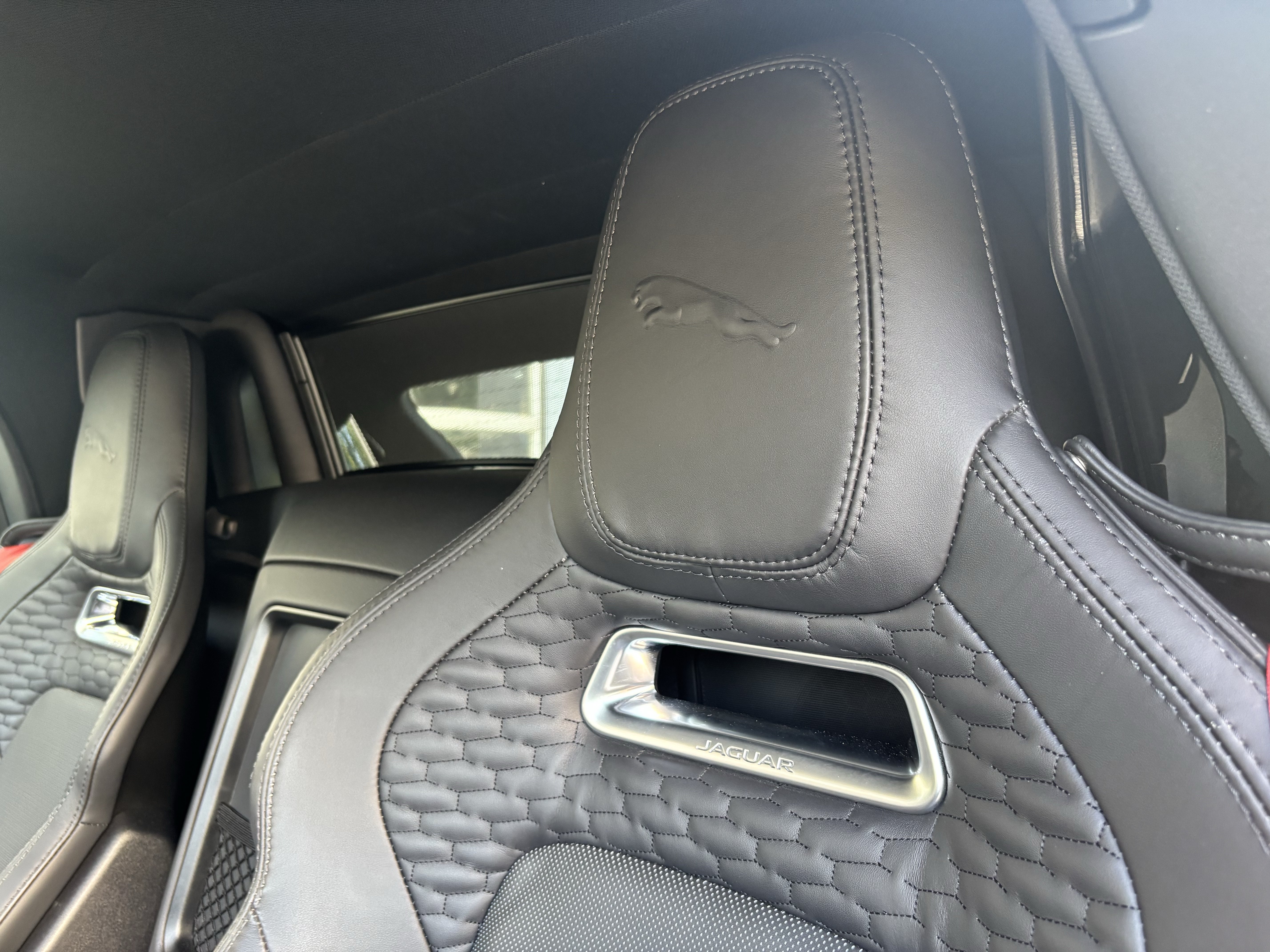 Used 2021 Jaguar F-TYPE R-Dynamic AWD/4WD image 18