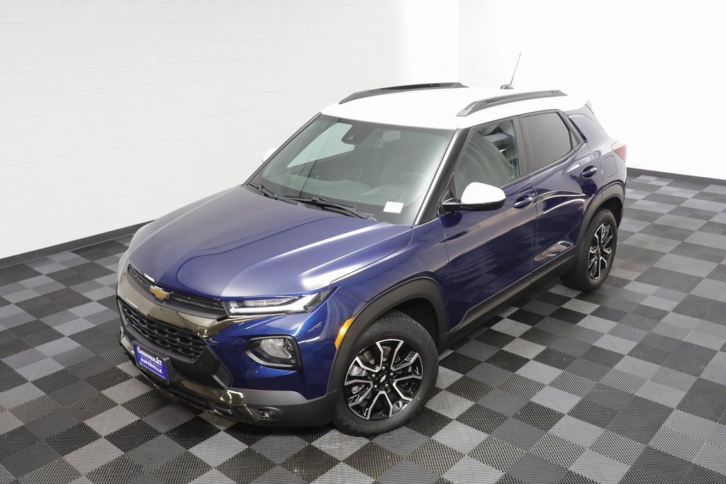 Certified 2023 Chevrolet TrailBlazer ACTIV w/ Convenience Package image 2