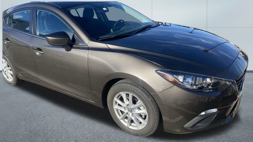 Used 2014 MAZDA MAZDA3 i Touring w/ Moonroof Package 1 image 4