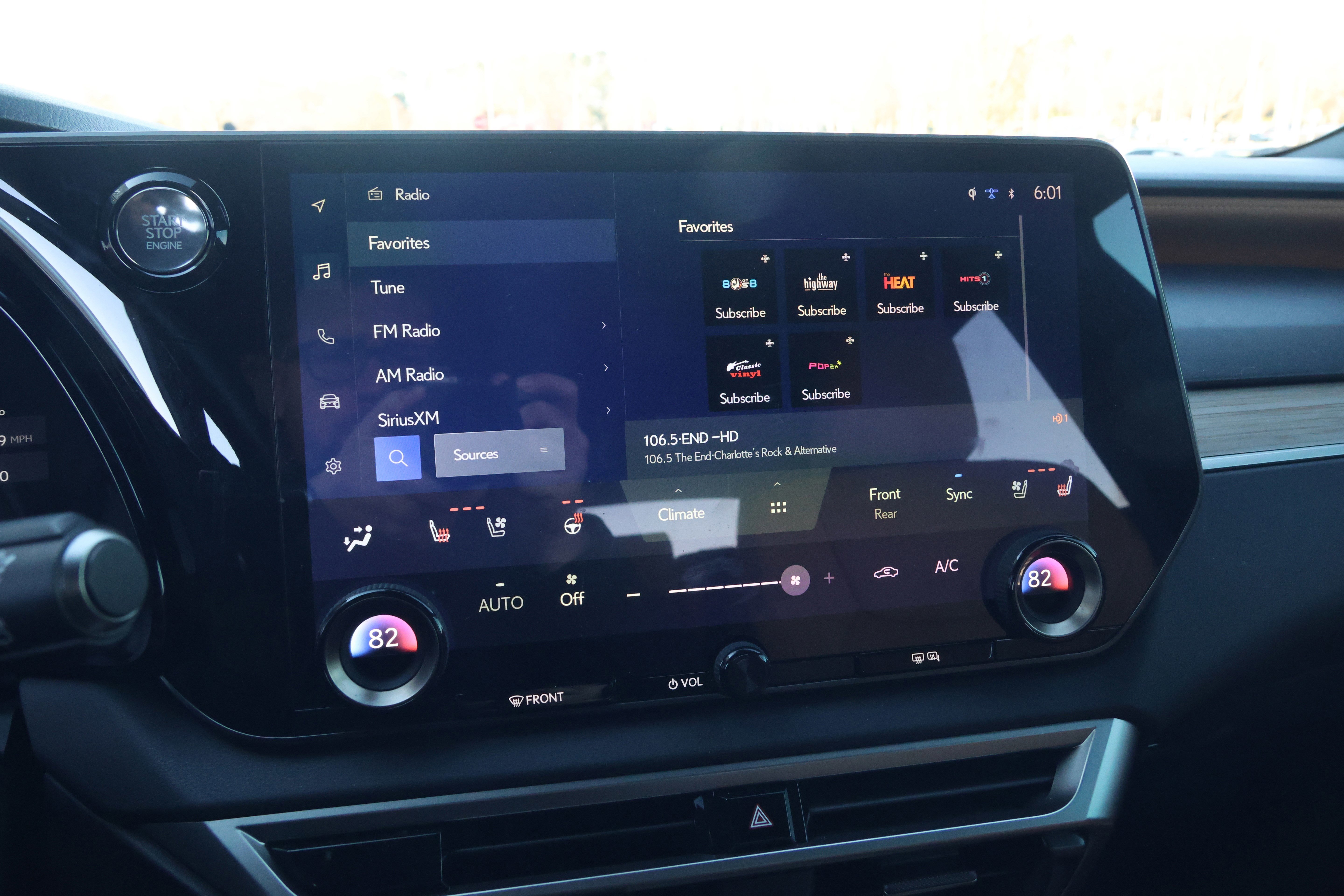 Used 2025 Lexus RX 350 Premium image 24