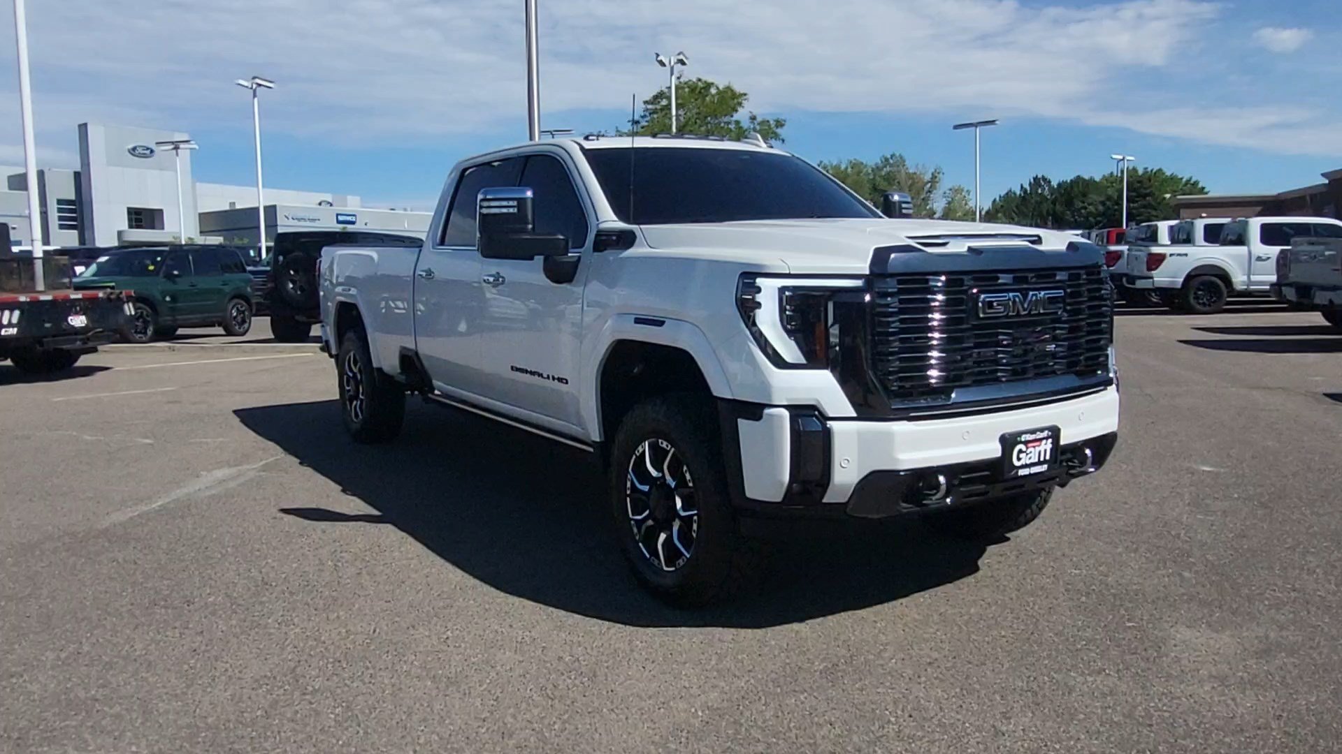 Used 2024 GMC Sierra 3500 Denali Ultimate AWD/4WD image 7