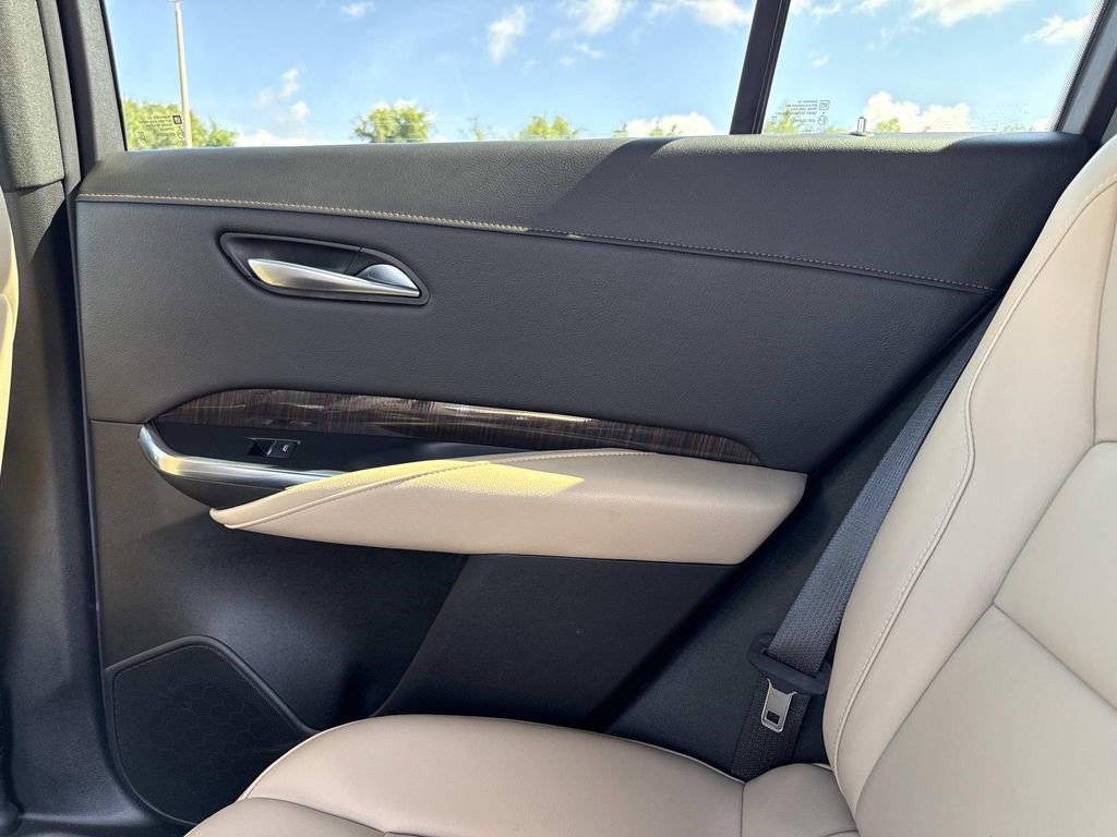 Certified 2024 Cadillac XT4 Premium Luxury w/ Active Safety Package FWD image 23